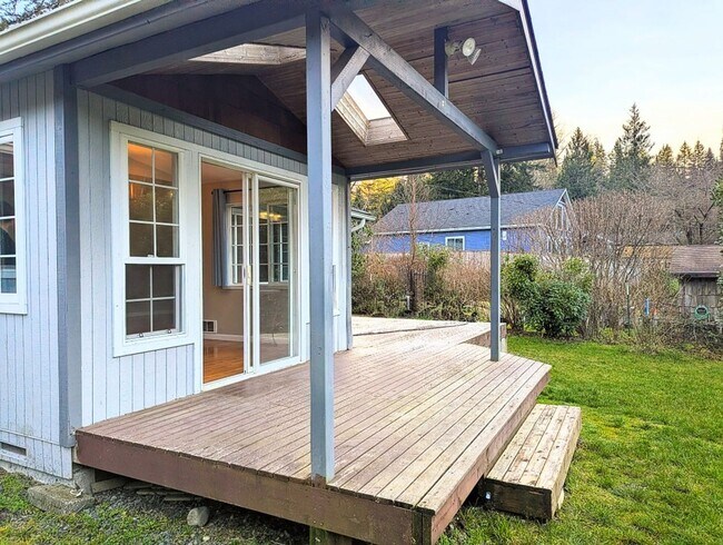 Foto del edificio - 2Bd/2Ba Granite Falls House