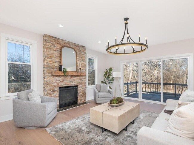 Foto del edificio - 7010 Oak Ridge Rd