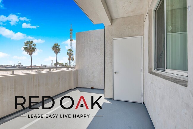Foto del edificio - ~1 Month FREE~ Magnificent Two Bedroom wit...