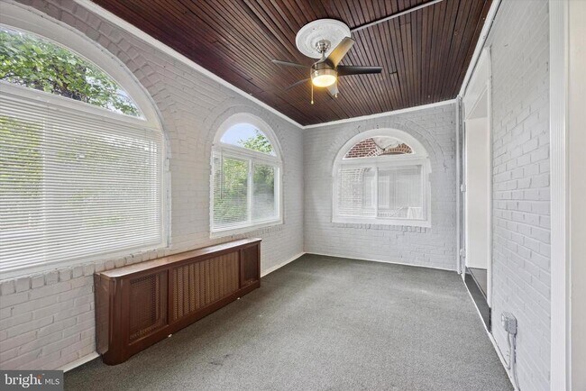 Foto del edificio - 5235 Wissahickon Ave