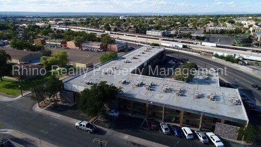 Foto del edificio - ** First Month Free** 2 Bedroom Apartment!