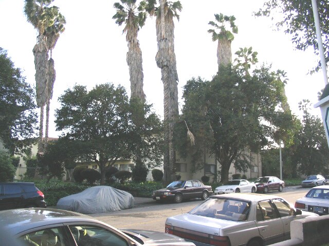 Foto del edificio - 834-842 W El Repetto Dr