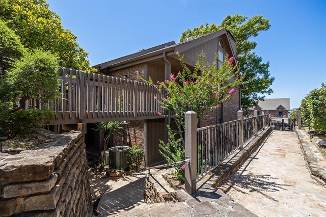 Foto del edificio - 1533 Signal Ridge Pl