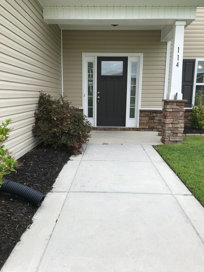 Foto del edificio - Regal Home on Regatta Way!