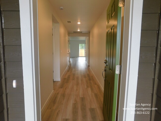 Foto del edificio - 12628 173rd Ave E