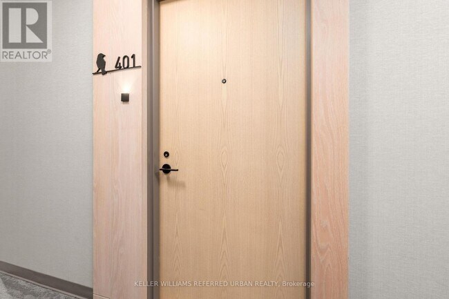 Photo du bâtiment - 60 George Butchart Dr