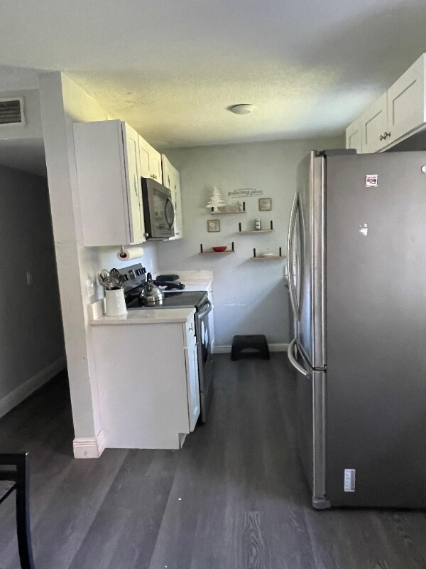 Foto del edificio - 5525 Lunsford Dr