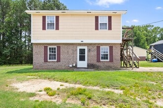 Building Photo - 1403 Sportsman Trail