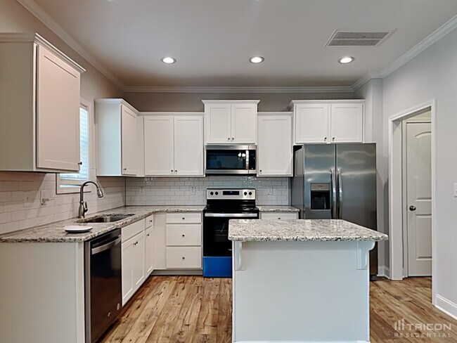 Building Photo - 15 E Goodwin Chase Ln