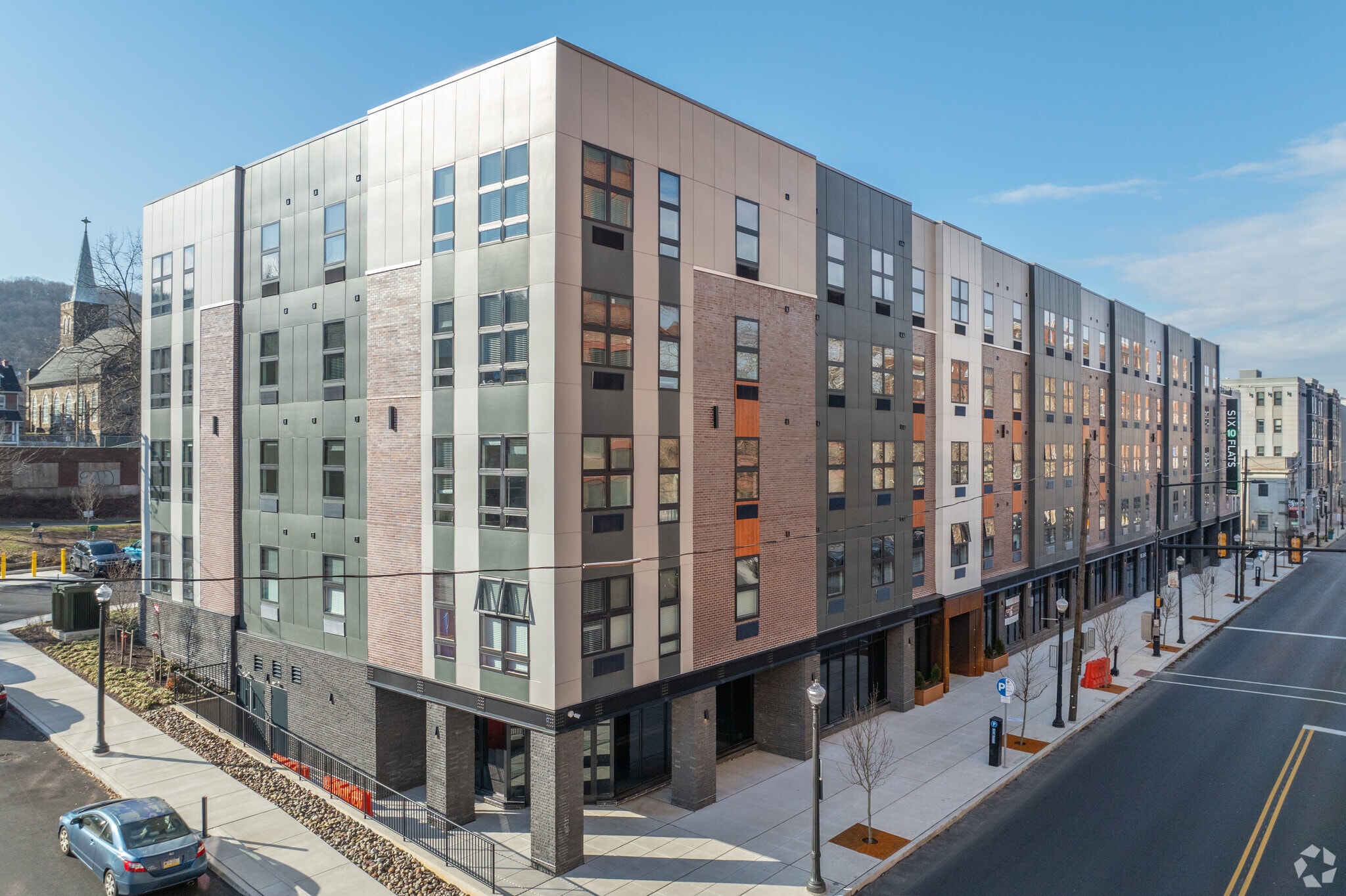 Six 10 Flats photo 5