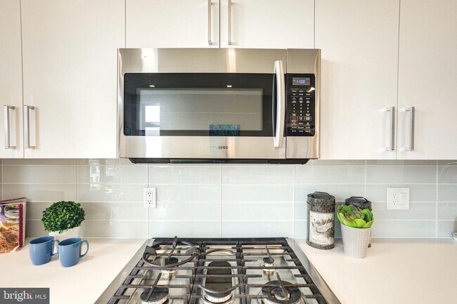 Foto del edificio - 1345 K St SE