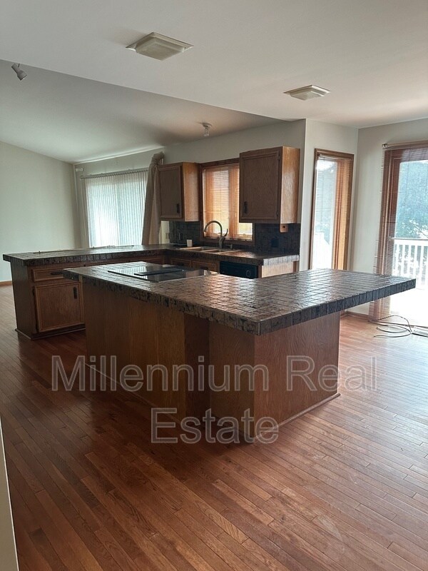 2814 Galway Bay Dr, Metamora, MI 48455 House Rental in Metamora, MI