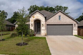 Building Photo - 233 Gardenia Dr