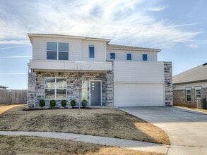 Building Photo - 508 NW 176th Terrace