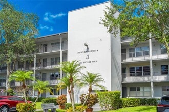 Building Photo - 101 SW 132nd Way