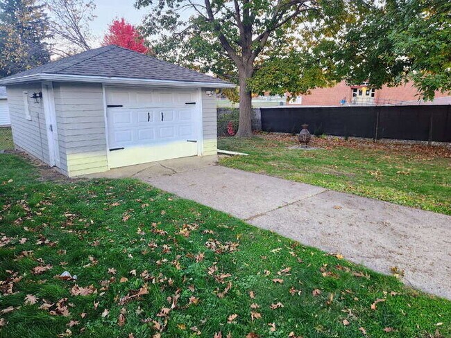 Foto del edificio - 4001 36th Pl