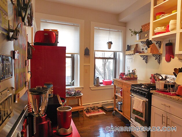 Foto del edificio - 114 Willow St