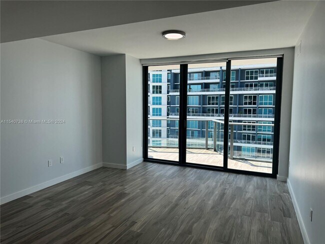 Building Photo - 1300 S Miami Ave