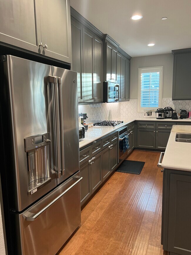 Building Photo - 865 Tranquility Cir