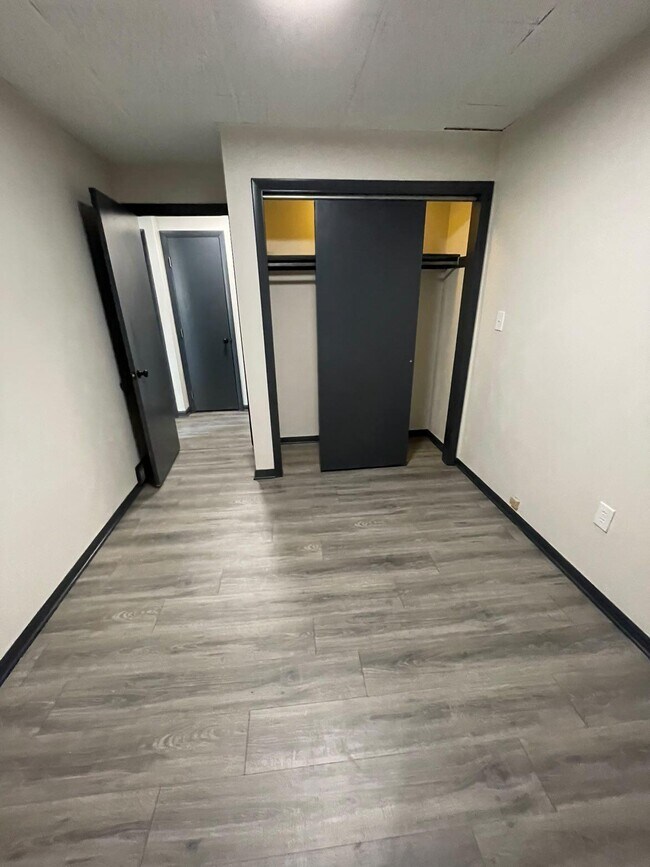 Foto del edificio - 1105 S Braddock Ave