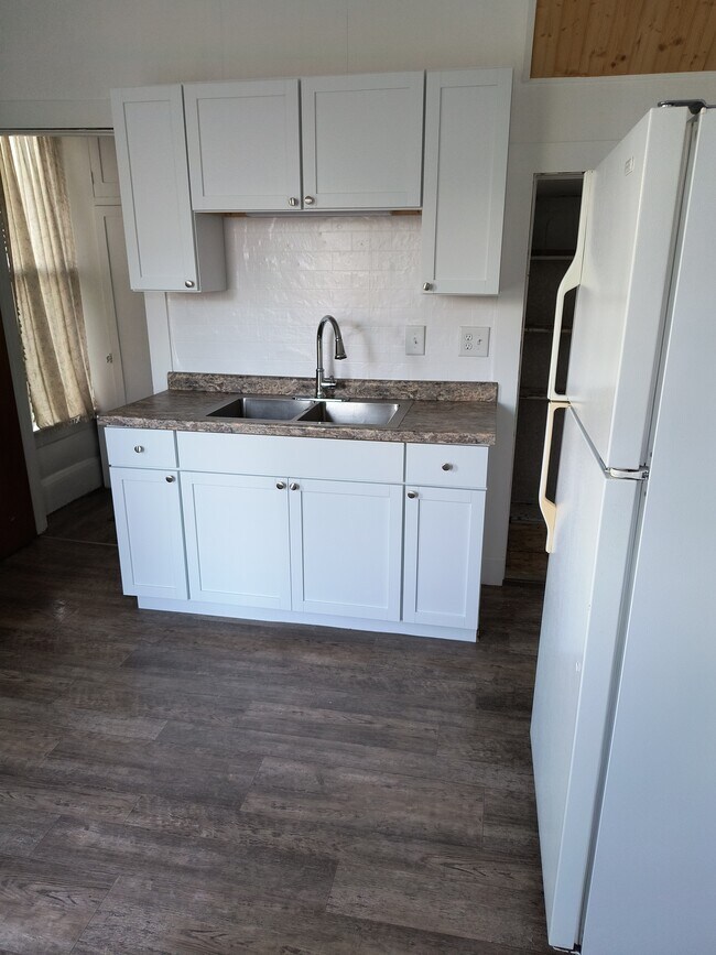 Foto del edificio - 315 6th St NE