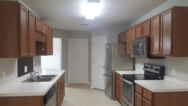 Foto del edificio - 182 Cherry Laural Lane