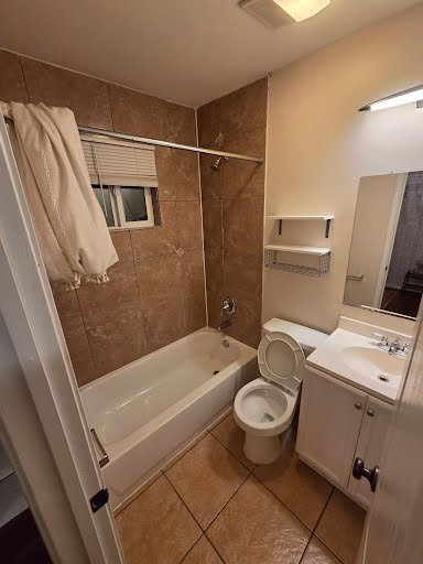 Foto del edificio - 4603 Lennox Dr