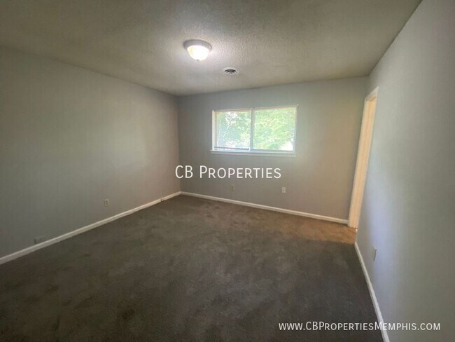 Foto del edificio - 5373 Sputnik Dr