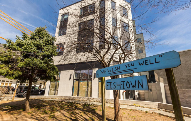 Building Photo - 1405 Frankford Ave
