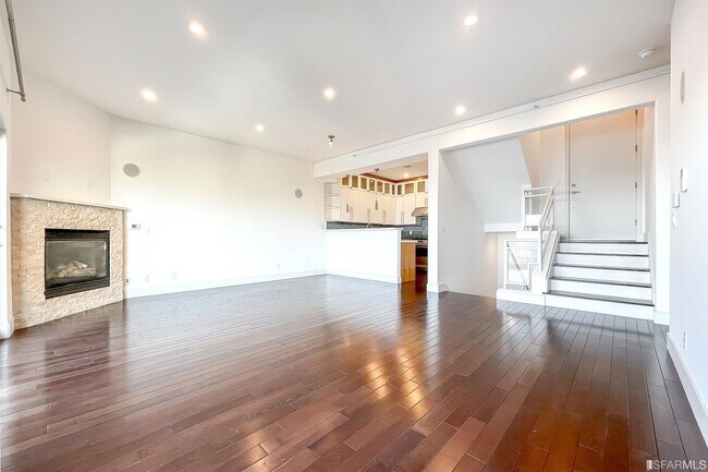 Foto del edificio - 635 Burnett Ave