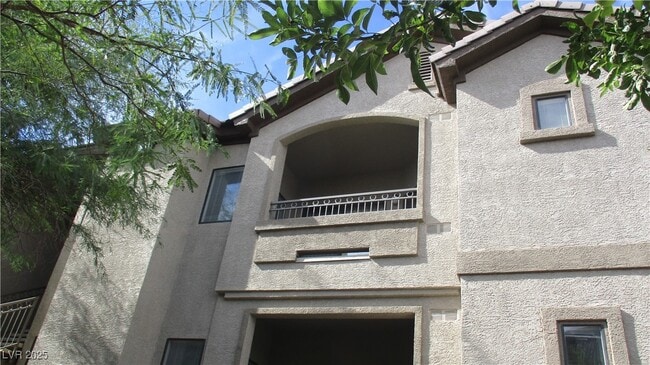 Foto del edificio - 8250 N Grand Canyon Dr