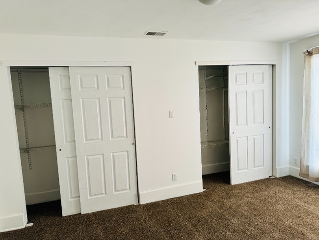 Building Photo - 102 Jackson St