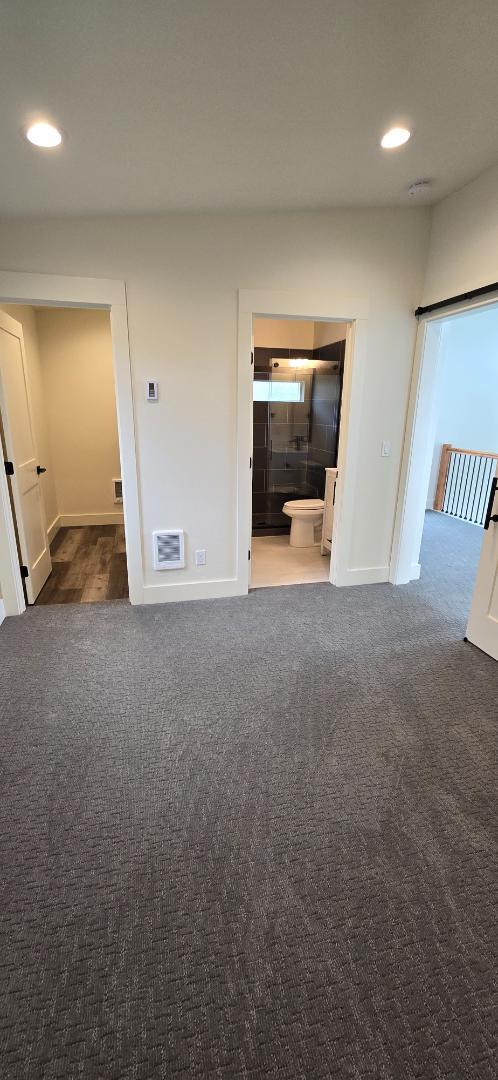 Foto del edificio - 101 Julian Dr