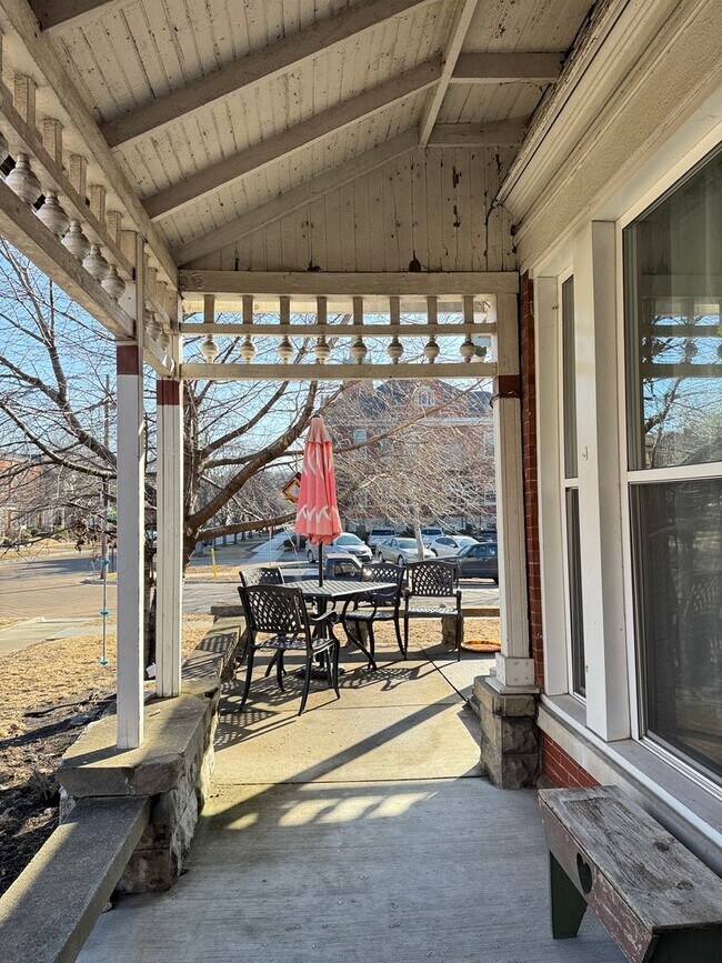 Foto del edificio - Spacious 2 Bedroom Apartment Downtown Lafayette