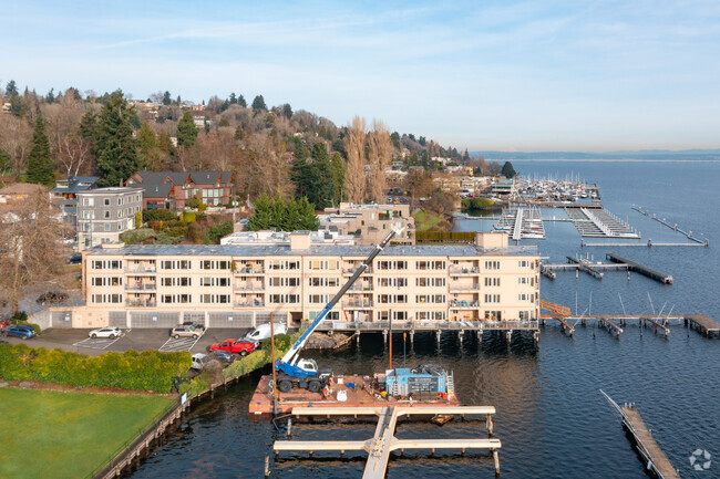 Building Photo - Reef Apartments