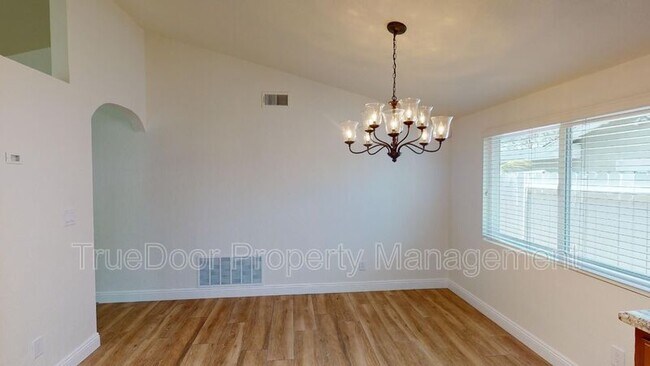 Building Photo - 9092 Brabham Dr