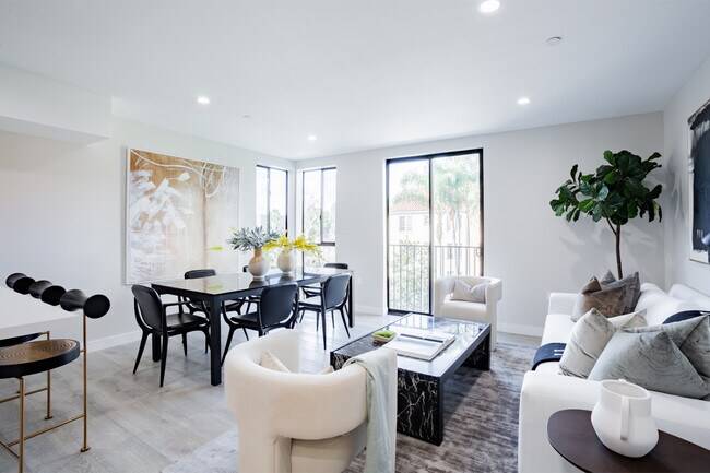 Foto del edificio - 1846 N Cherokee Ave