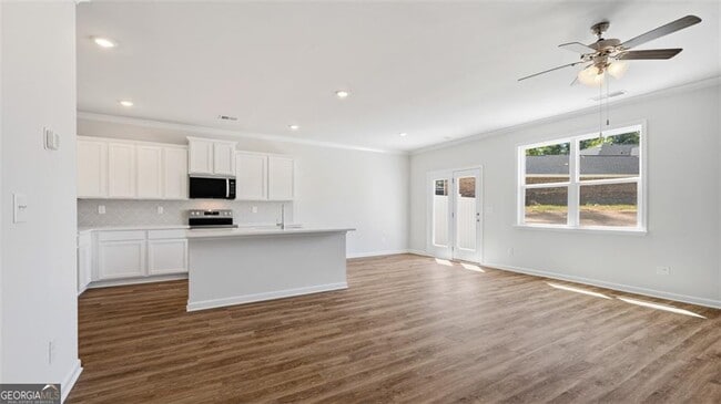 Building Photo - 1404 Gray Br Dr