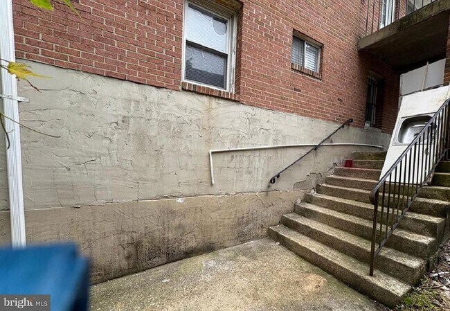 Foto del edificio - 4706 Deanwood Dr