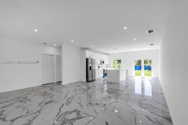 Foto del edificio - 11870 SW 220th St