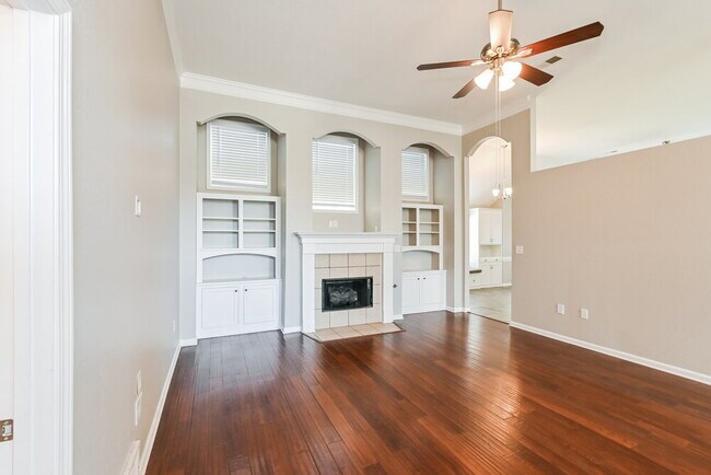 Foto del edificio - 6308 Acree Ln