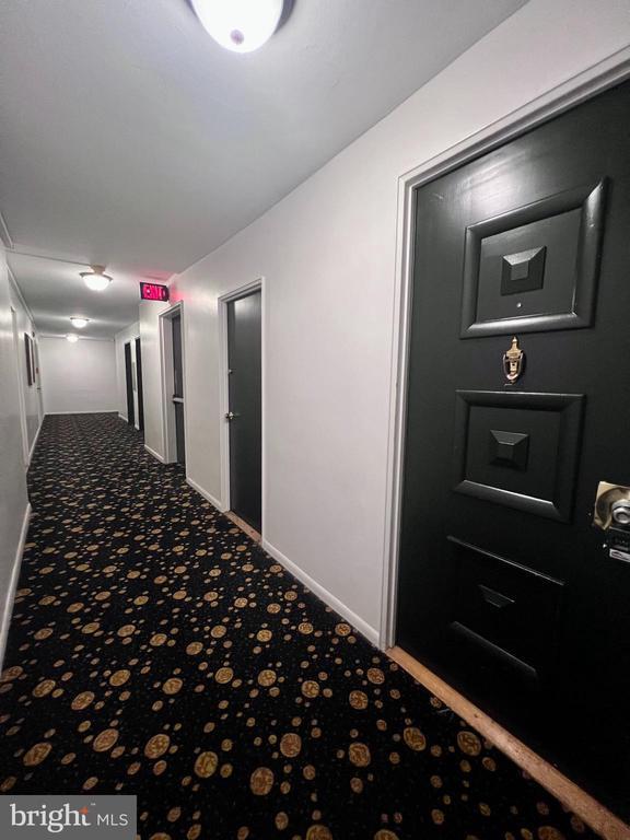 Foto del edificio - 1301 N Harrison St