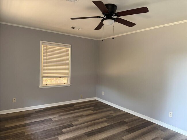 Foto del edificio - 3933 Bienville Rd