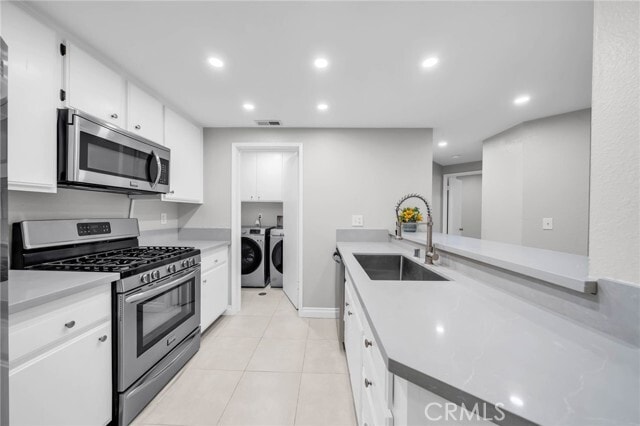 Building Photo - 2559 Plaza del Amo