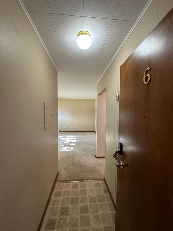 Primary Photo - 413 Merriam Ave S