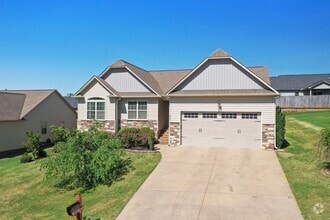 Building Photo - 526 Cornucopia Ln