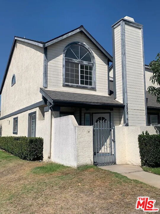 Foto principal - 720 W Olympic Blvd