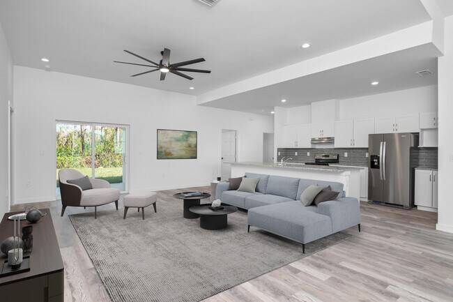 Foto del edificio - 301 SW 25th Ave