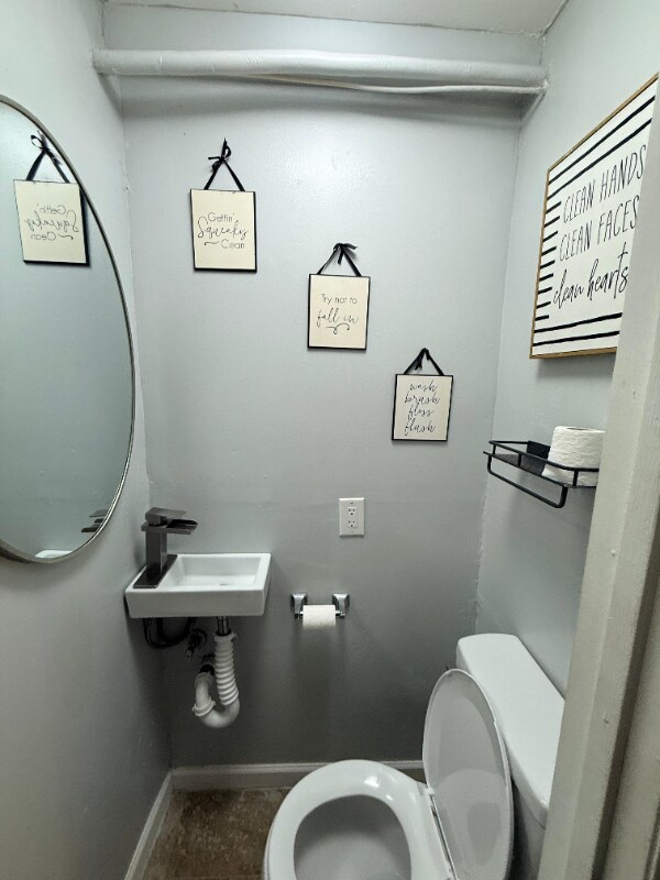 Building Photo - 105 Buckeye Cir