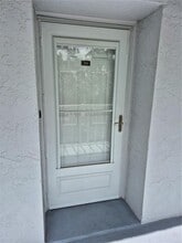Building Photo - 4939 Floramar Terrace